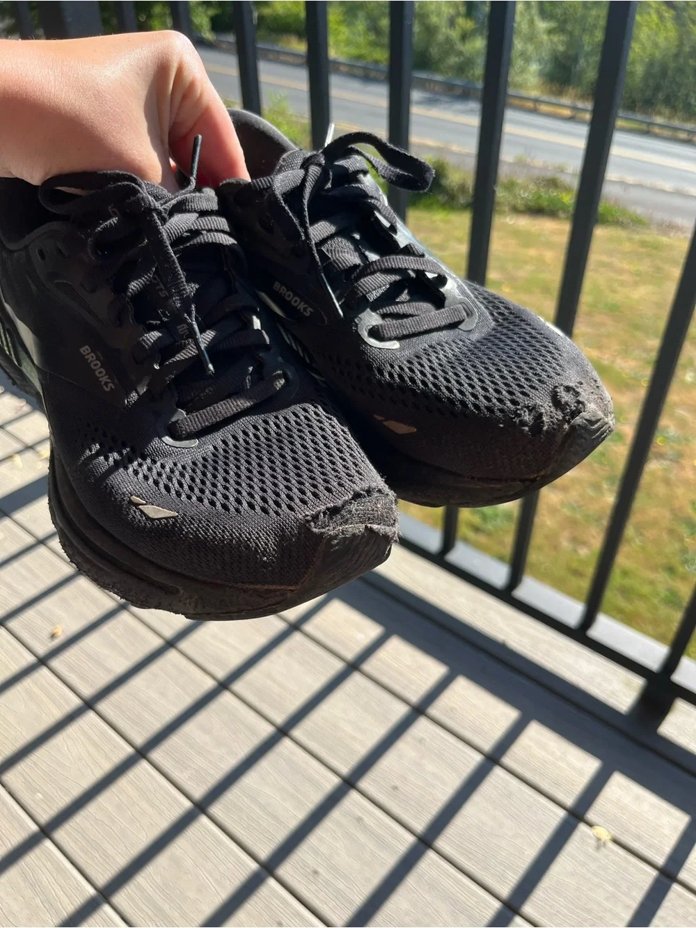 Brooks Woman’s Adrenaline GTS Running Shoes — Black